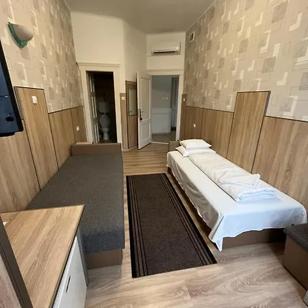 Korona Vendeghaz 3* Mateszalka